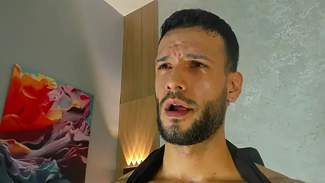 Jacob_Benelli: απευθείας συνομιλία ΧΧΧ