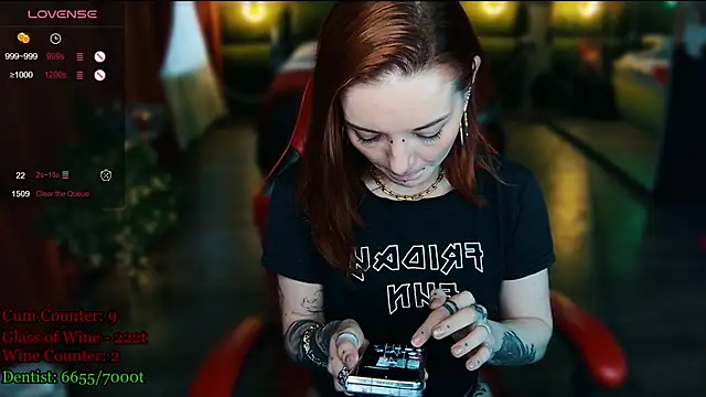 MaxPhoenixxn Live XXX chat