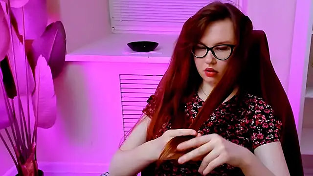 CarolGiggly Live XXX-chat