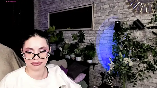 Webkamerová show Velvet__Kiss
