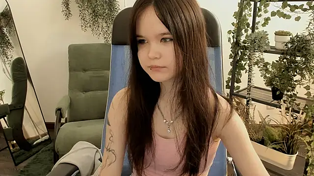 Elainebeness' Live XXX Chat