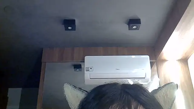 Chat +18 de SkinnyKitten ao vivo