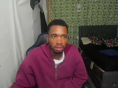 Chat XXX en directo de Kofi_exotic_2