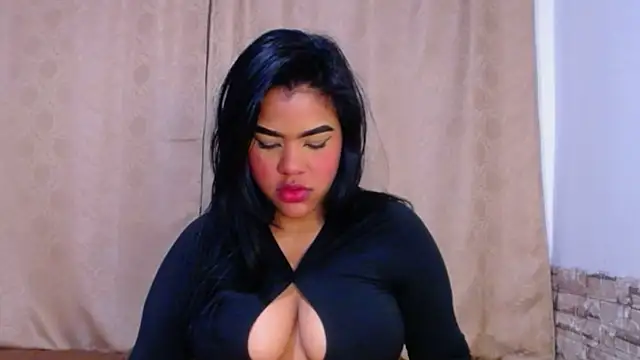 Bicky_24 Chat XXX live