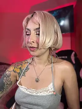 Cinamoonn's Live XXX Chat