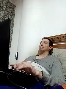 Pacobakan042's Live XXX Chat