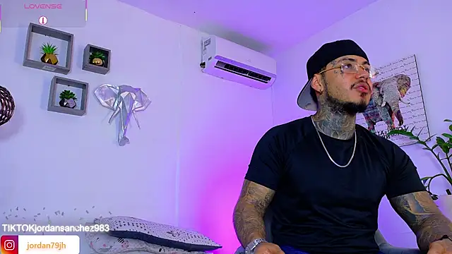 JordanSmiith_ Chat XXX in diretta