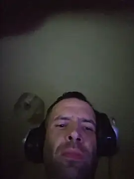 Nidge251 – Naživo XXX chat