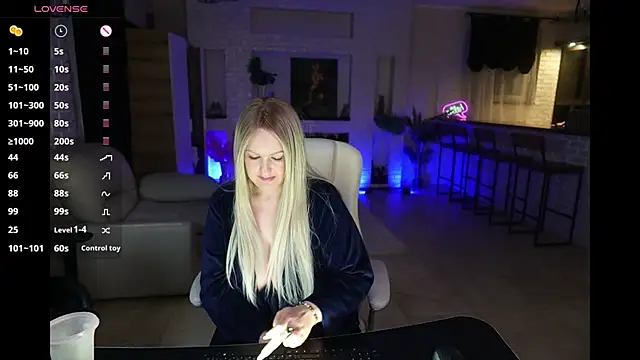 MariemLui Chat XXX live