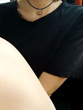 AashikalaaのライブXXXチャット