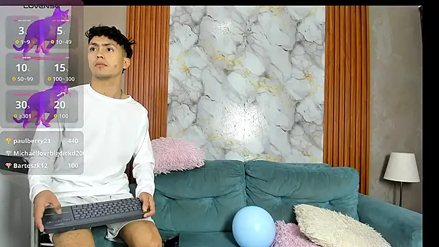 AVENGER_BOYS2026's Live XXX Chat