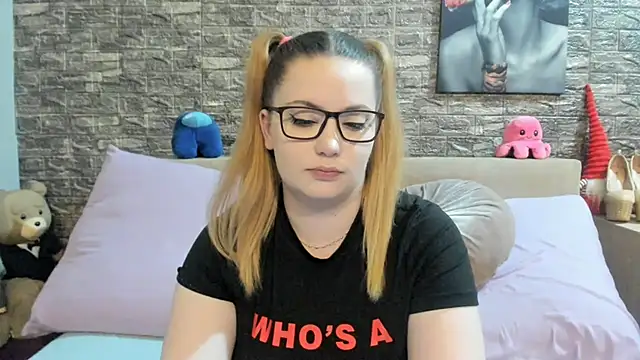 צ'אט XXX בשידור חי של kalindahot