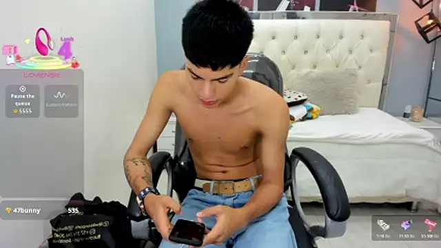 Noha_scott webcam show