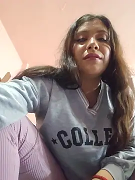 -TheCatCrazy-'s Live XXX Chat