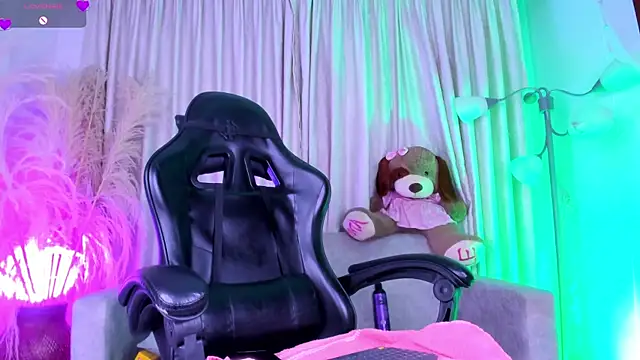 alejagarcia_'s Live XXX Chat