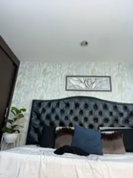 Chat XXX Live Lander_Cruz