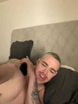 Dallasbest214 Show in webcam