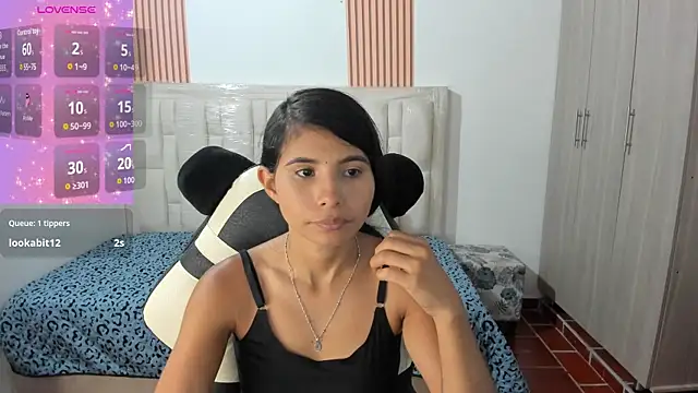 14_Dulce Adlı Modelin Canlı XXX Sohbeti