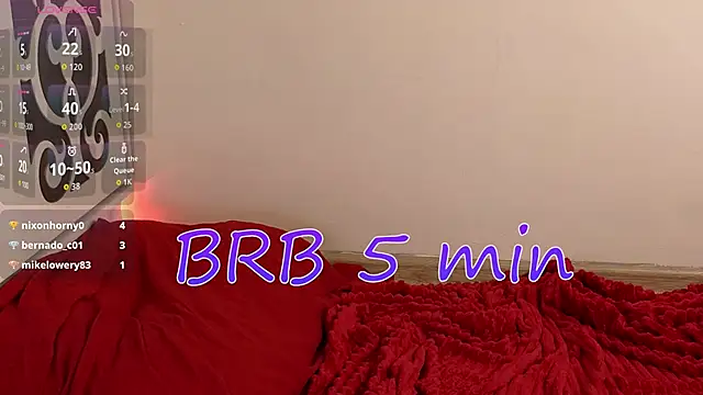 Umia_Bordered 라이브 XXX 채팅