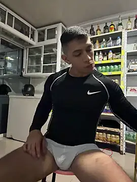Онлайн чат XXX OliverWest04