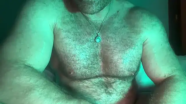 CloudyMuscle28: απευθείας συνομιλία ΧΧΧ