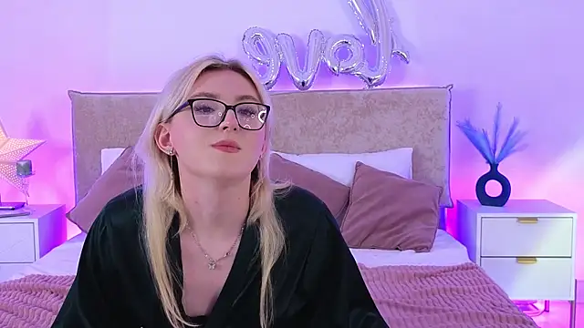 Jules_night's Webcam Show