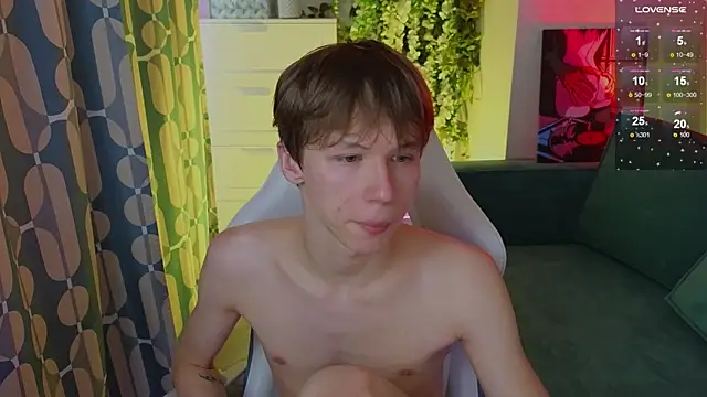 Онлайн чат XXX cuMte_boy