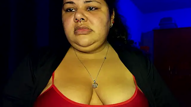 xlatinastar élő XXX-chatje