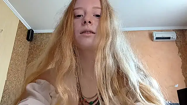 KateVibe_01's Live XXX Chat