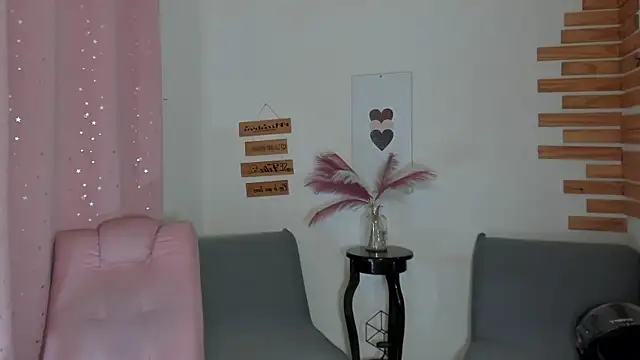 RedMeloddyn Live XXX chat