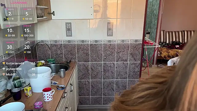saint_cat25 élő XXX-chatje