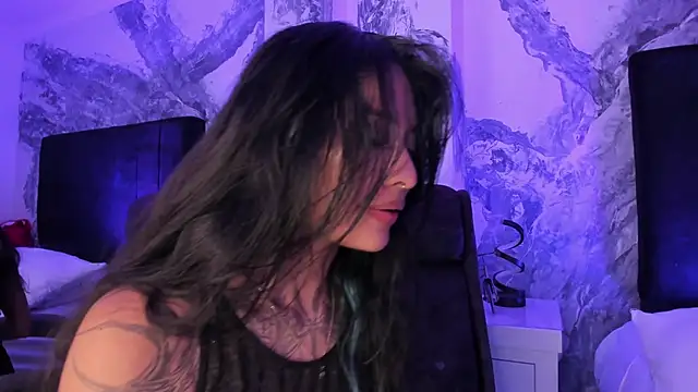 NicoleMonet1 élő XXX-chatje