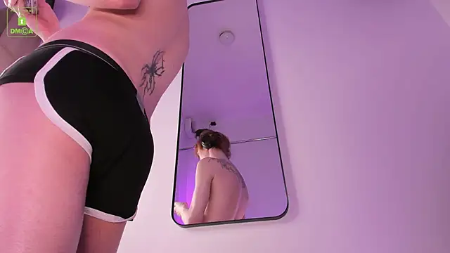 צ'אט XXX בשידור חי של Your_avatar