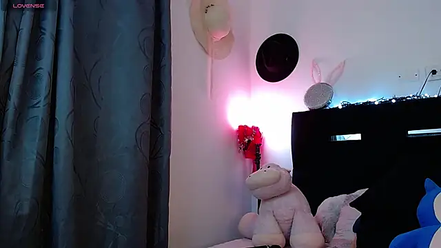 Chatroom XXX en direct de Camila_Torresss