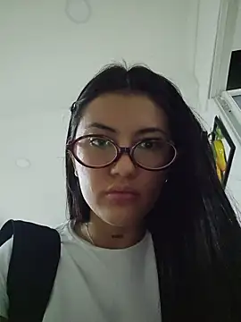 Roma_xxx élő XXX-chatje