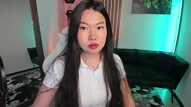 LunaPurrr XXX чат на живо