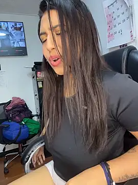 TAMMYBLACKK Live XXX Chat
