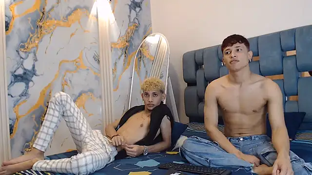 YOUNG_BOYS_HELL 라이브 XXX 채팅