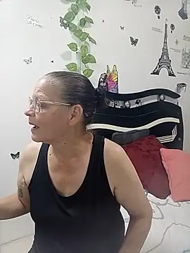 Chat XXX ao vivo de katrinna_