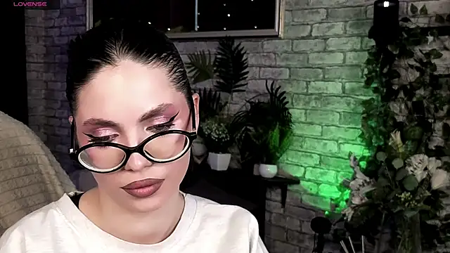 Velvet__Kissn Live XXX chat