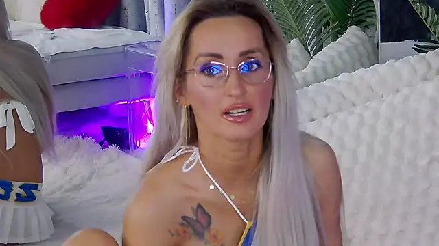 IsabelleEthan Live XXX-Chat