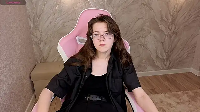 Rita_Addams Adlı Modelin Canlı XXX Sohbeti
