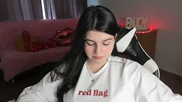 KisaModel live XXX chat