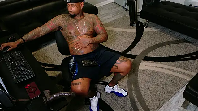 SLANGONDEMHOES Chat XXX live