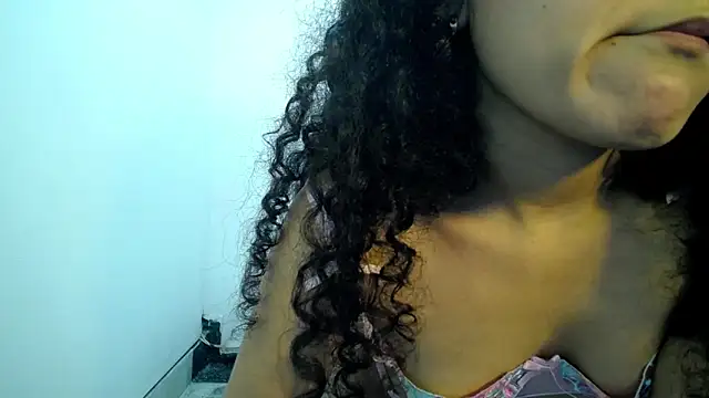 Chat XXX ao vivo de Little18Doll