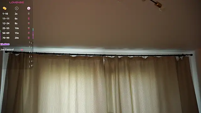 Živý XXX chat OssieCrews