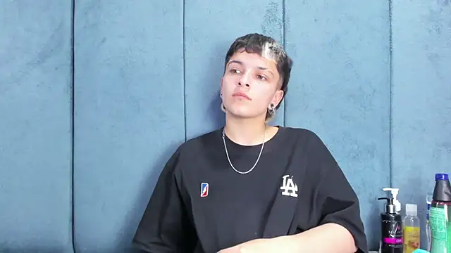 Megan_Thompson_'s Live XXX Chat