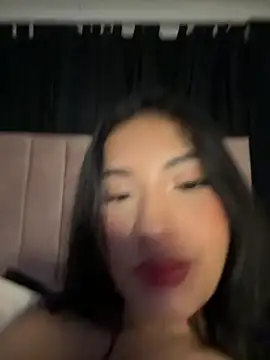 Chat +18 de SabrinaX_X ao vivo