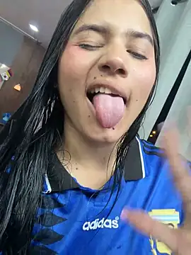 Chat +18 de Mulan_rousse ao vivo