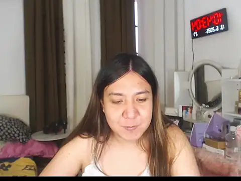 stellahugeX's Live XXX Chat